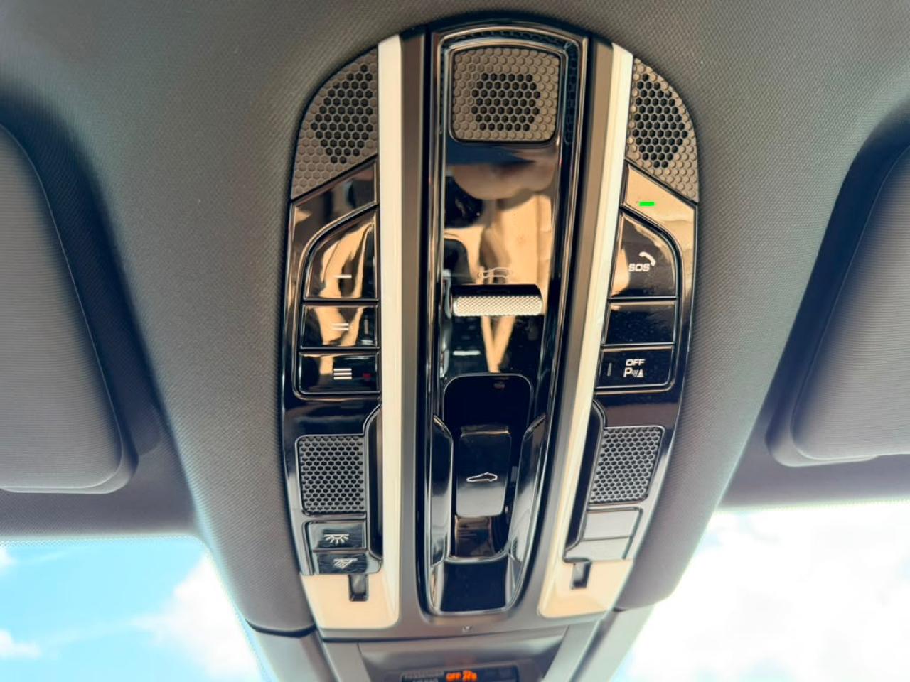 Porsche Cayenne Base 2023