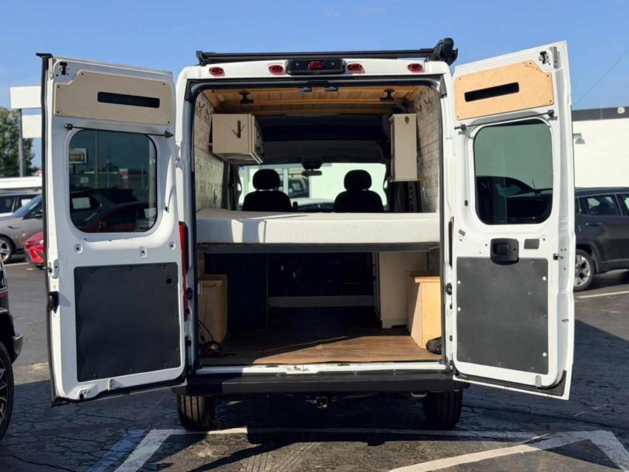 RAM Promaster 2500 High Roof 136-in. WB 2021