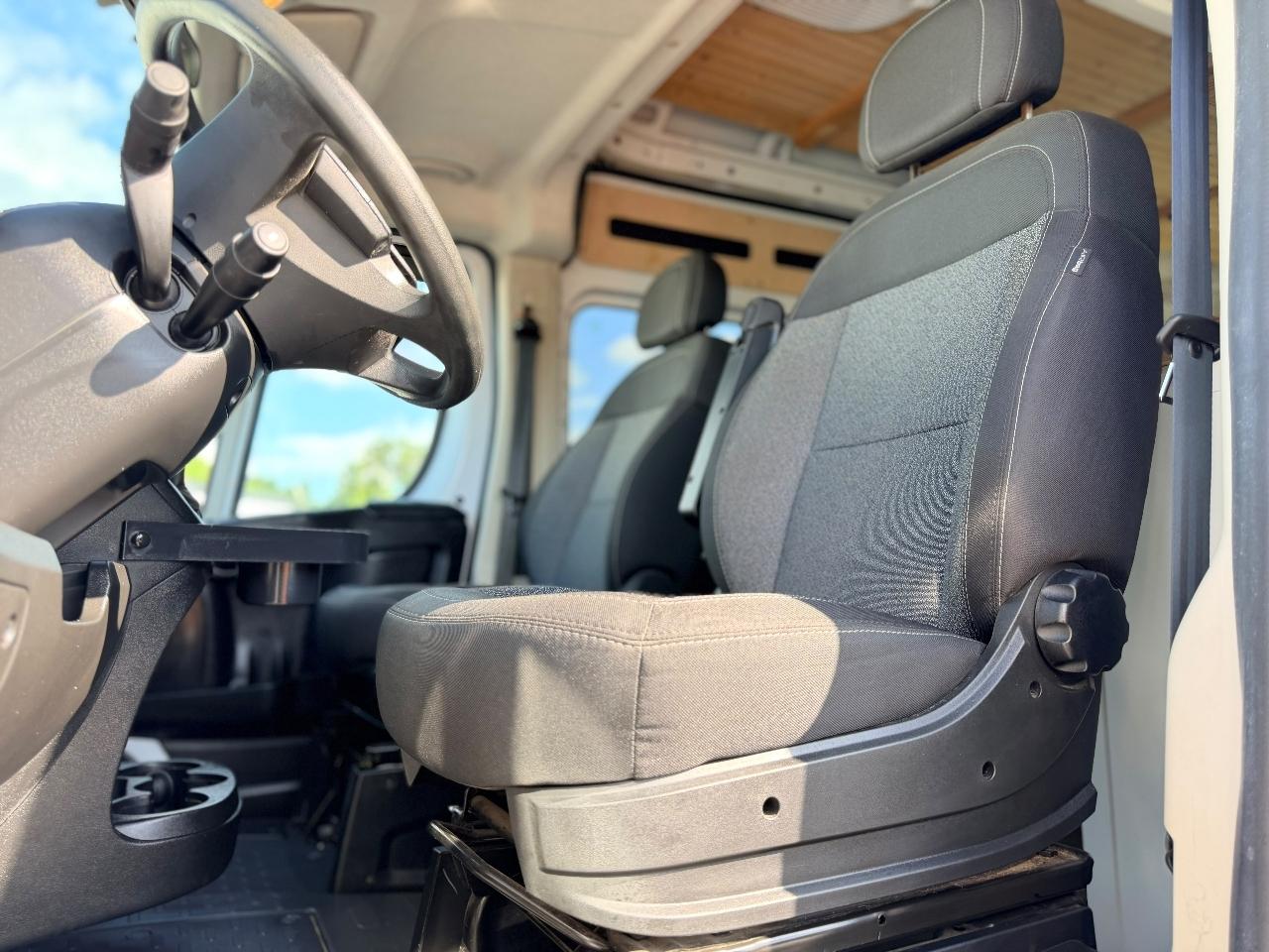 RAM Promaster 2500 High Roof 136-in. WB 2021