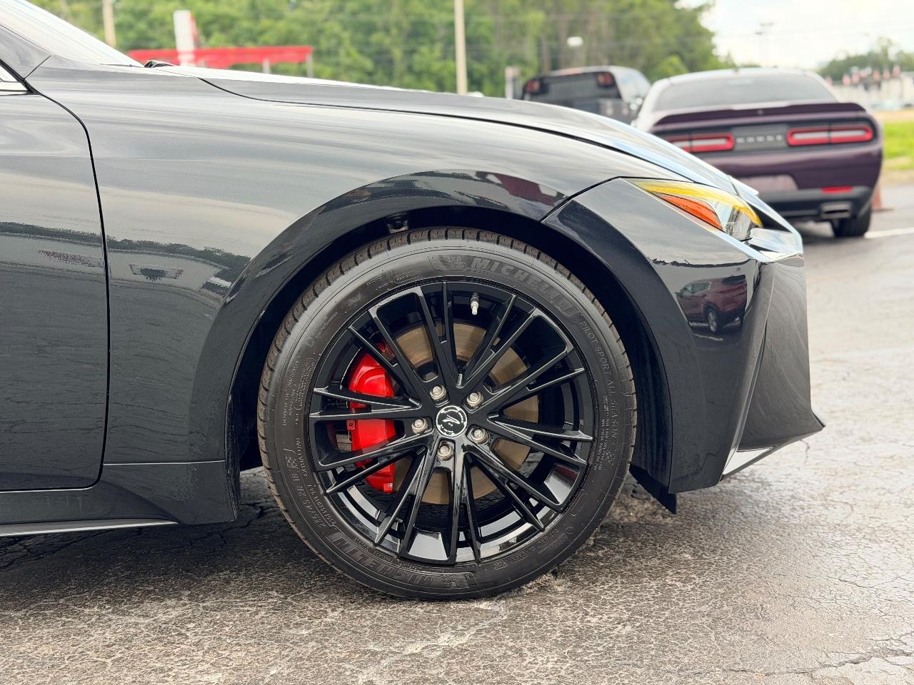 Lexus IS 300 RWD 2021