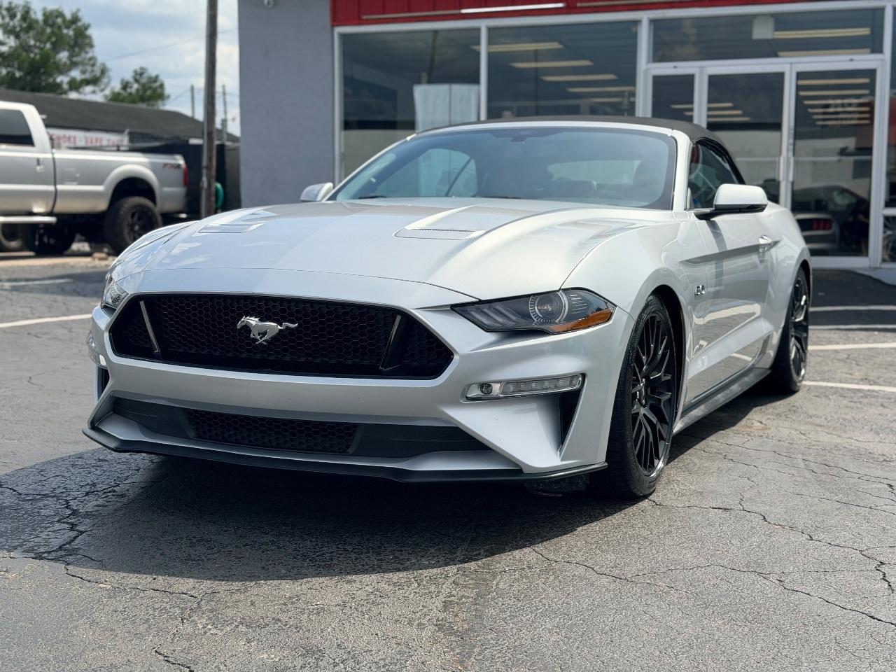 Ford Mustang GT convertible 2018