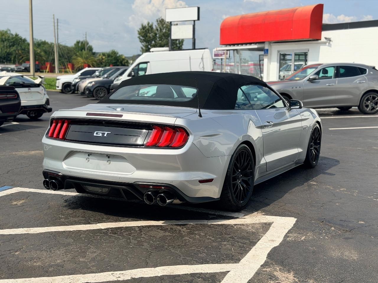 Ford Mustang GT convertible 2018