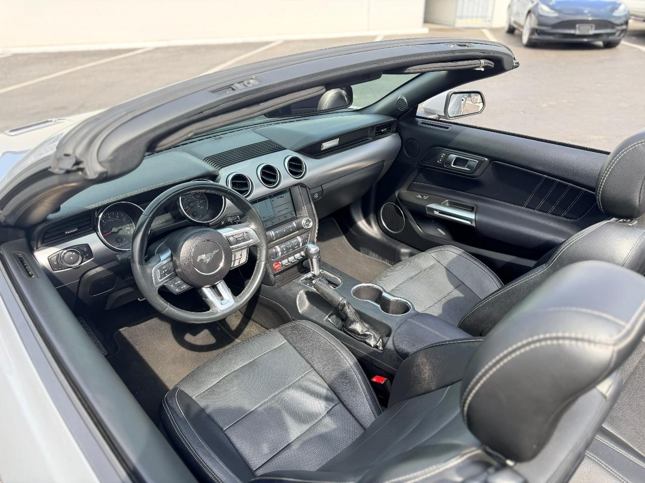 Ford Mustang GT convertible 2018