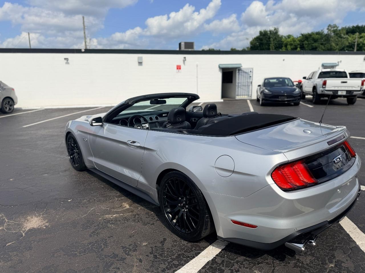 Ford Mustang GT convertible 2018