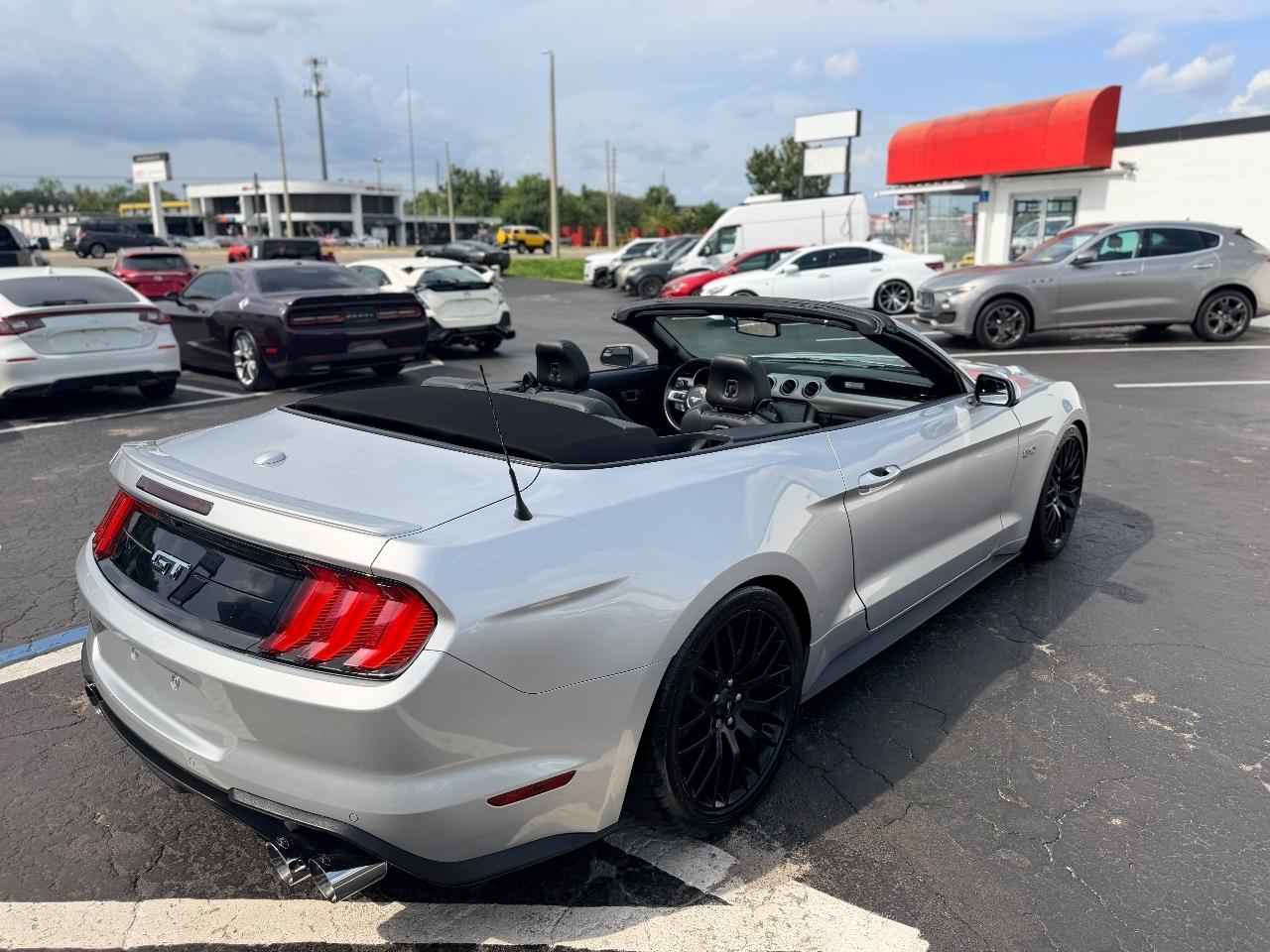 Ford Mustang GT convertible 2018