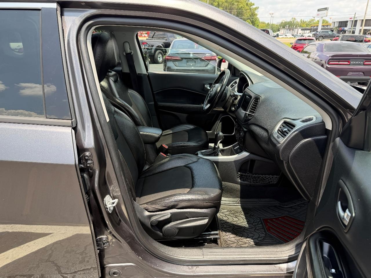 Jeep Compass Latitude FWD 2020