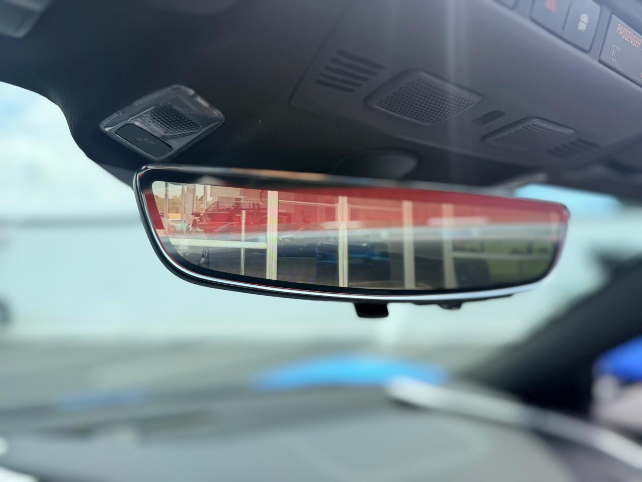2021 Chevrolet Corvette 2LT - Photo 29