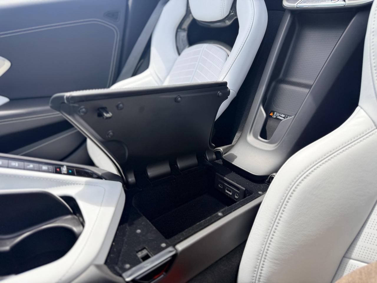 2021 Chevrolet Corvette 2LT - Photo 30