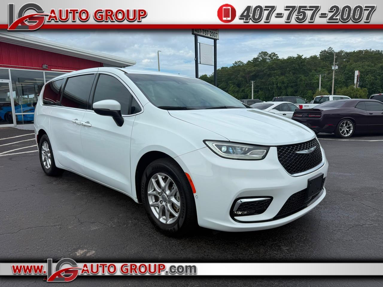 2023 Chrysler Pacifica Touring L