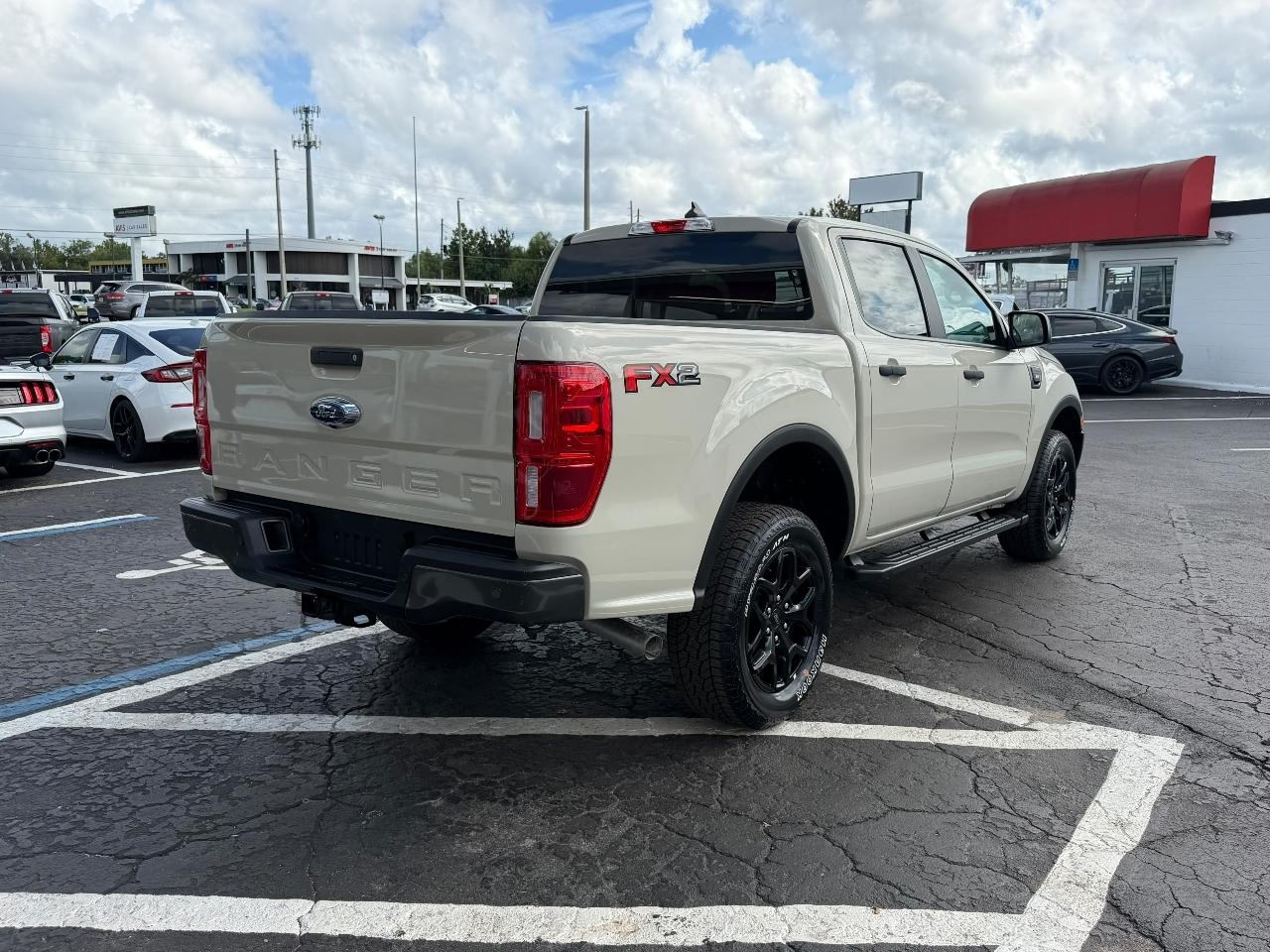 Ford Ranger XLT SuperCrew 2WD 2022