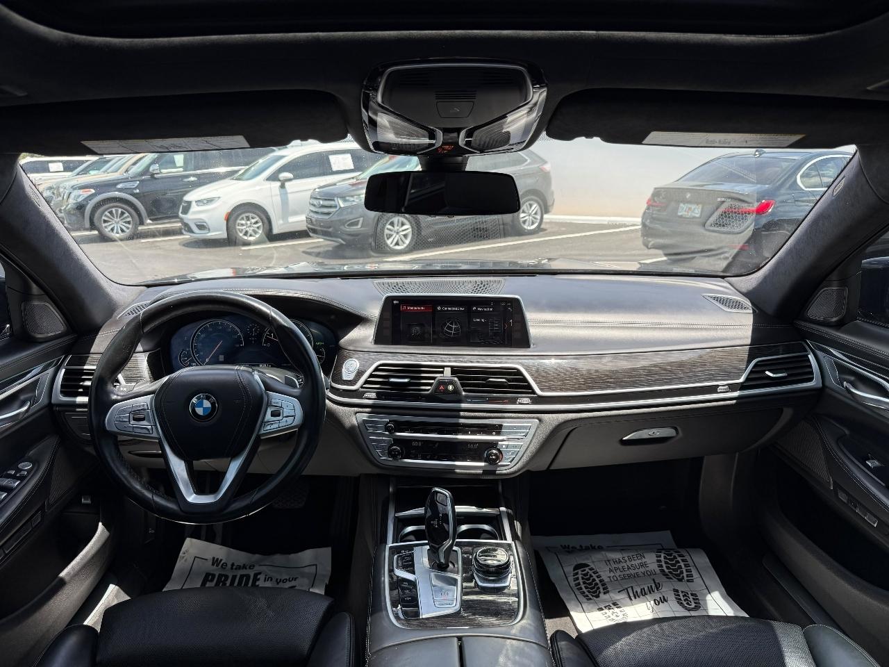 BMW 7-Series 750i 2018