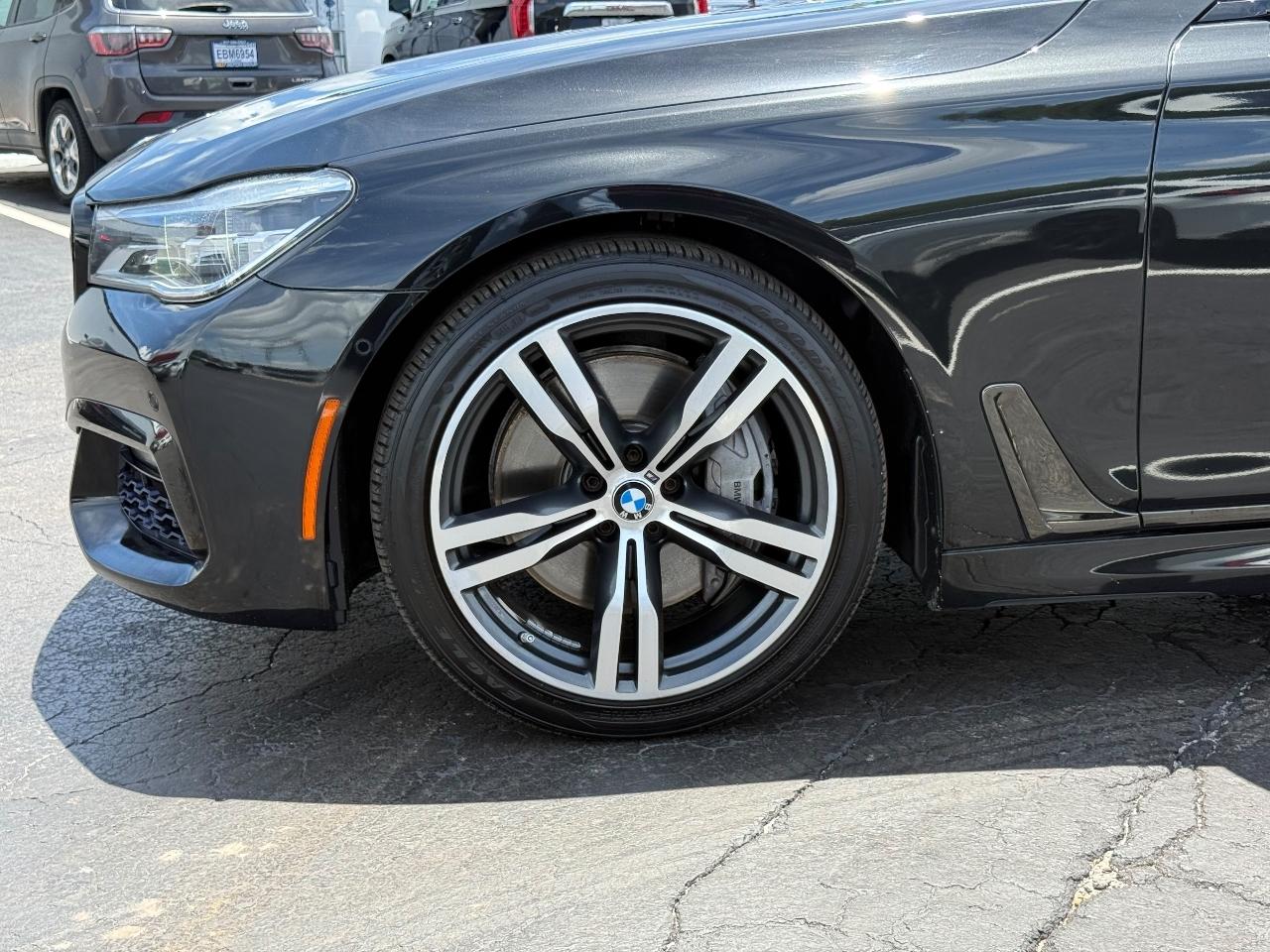 BMW 7-Series 750i 2018