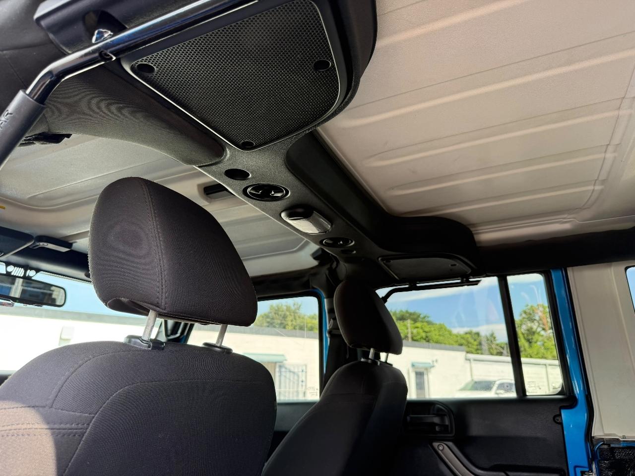 Jeep Wrangler Unlimited Sport 4WD 2015