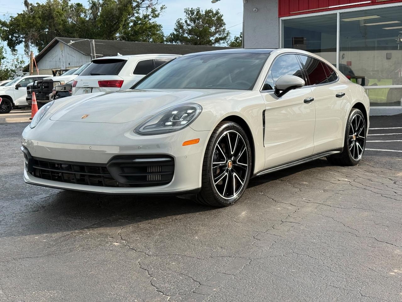 Porsche Panamera Base 2022