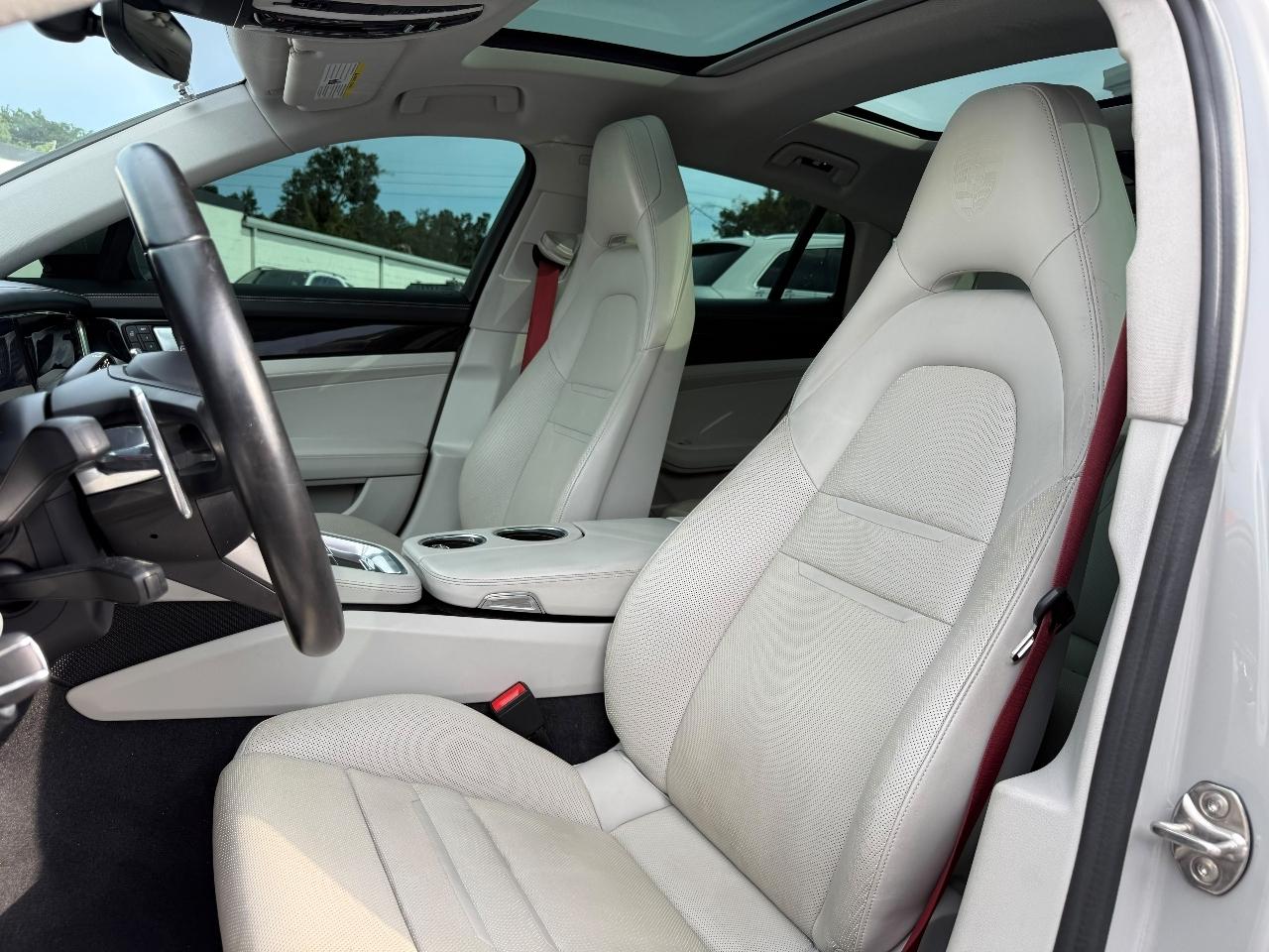 Porsche Panamera Base 2022