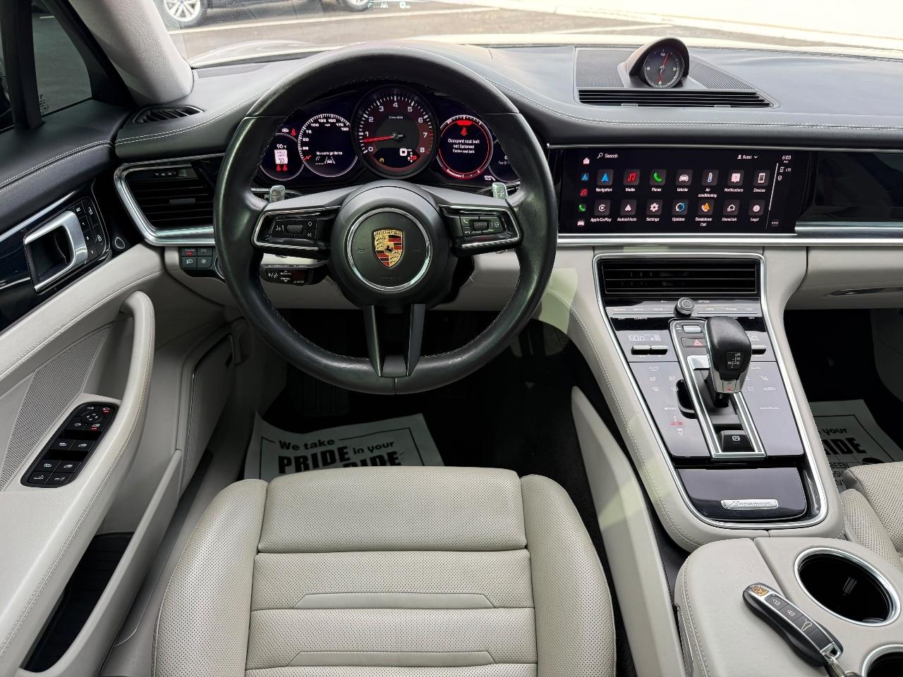 Porsche Panamera Base 2022