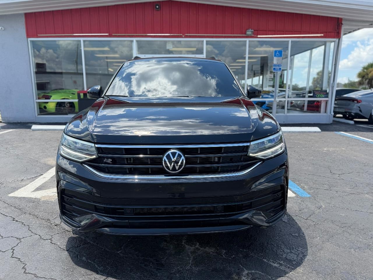 Volkswagen Tiguan SE R-Line Black 2024