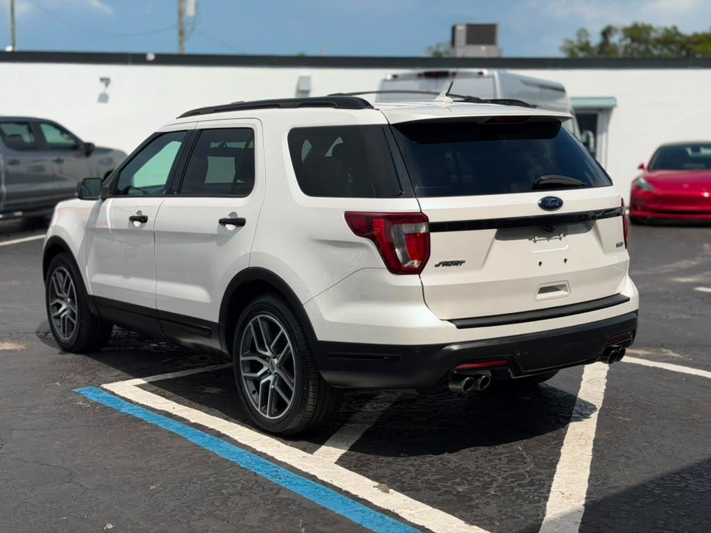 Ford Explorer Sport 4WD 2018