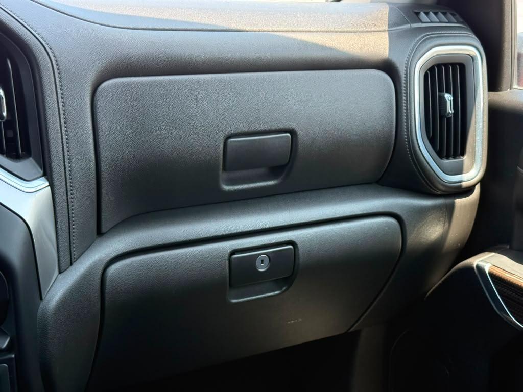 Chevrolet Silverado 3500HD LT Crew Cab 4WD 2022
