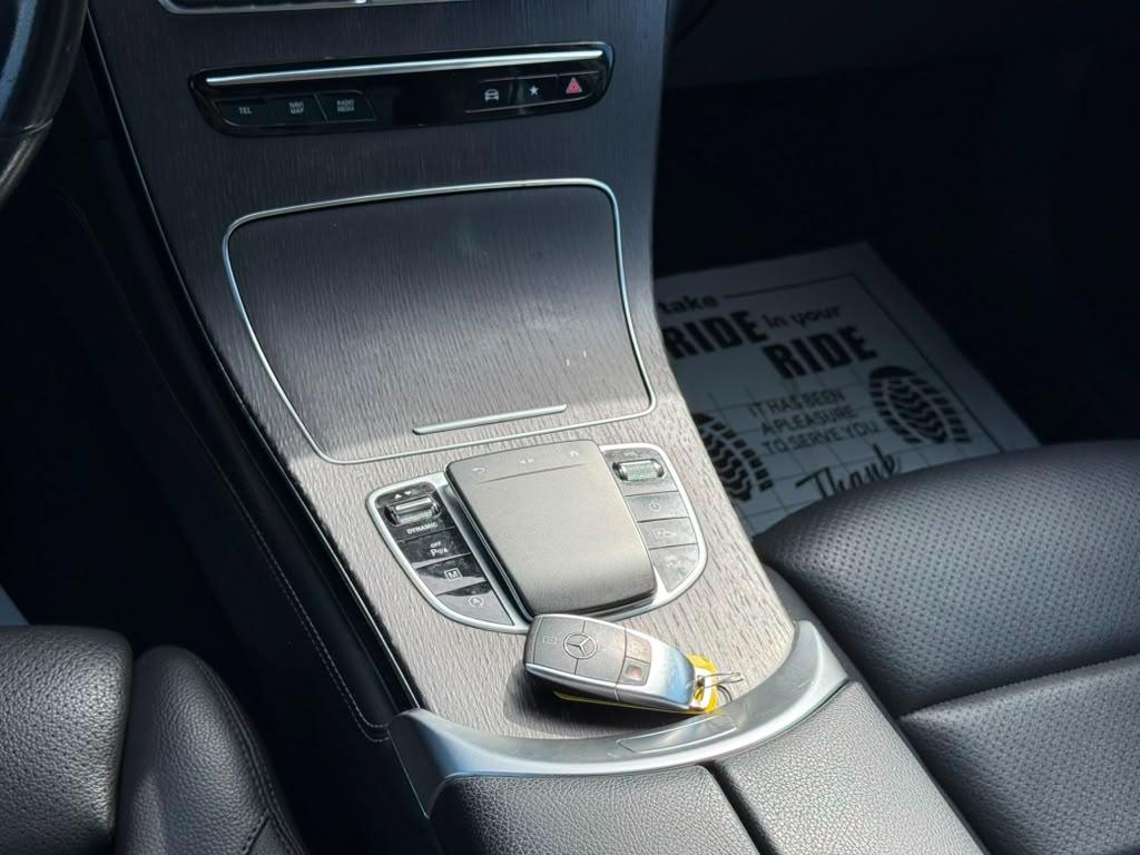 Mercedes-Benz GLC-Class GLC300 2020