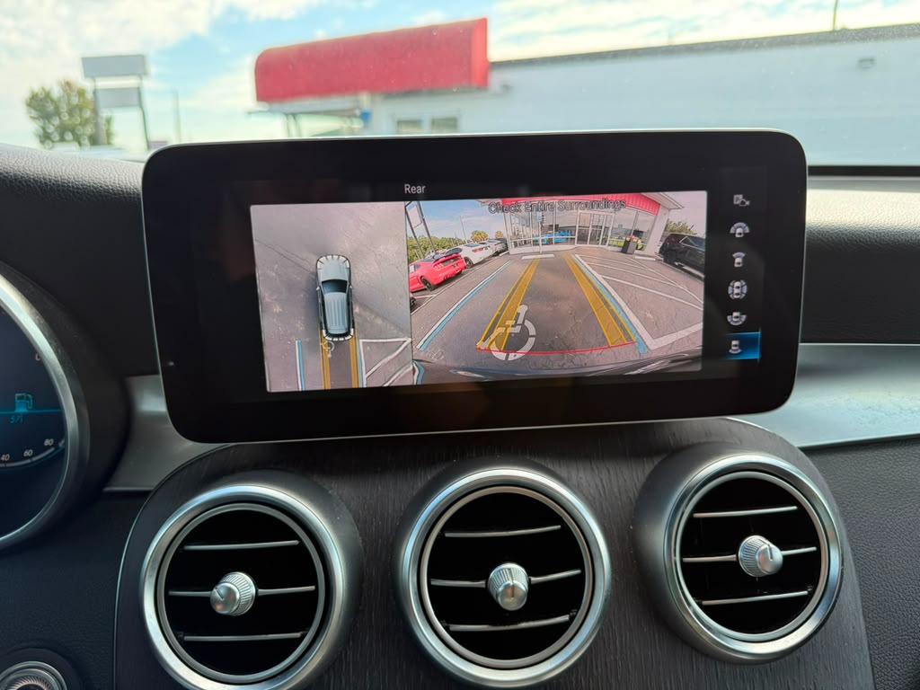 Mercedes-Benz GLC-Class GLC300 2020
