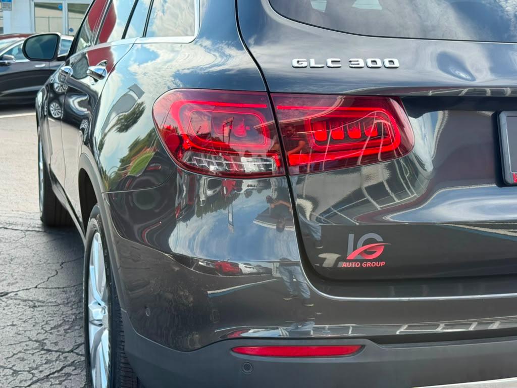 Mercedes-Benz GLC-Class GLC300 2020