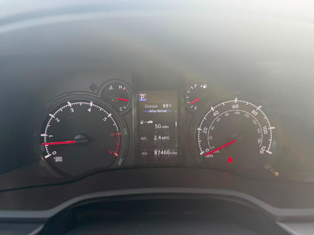Toyota 4Runner SR5 2WD 2020