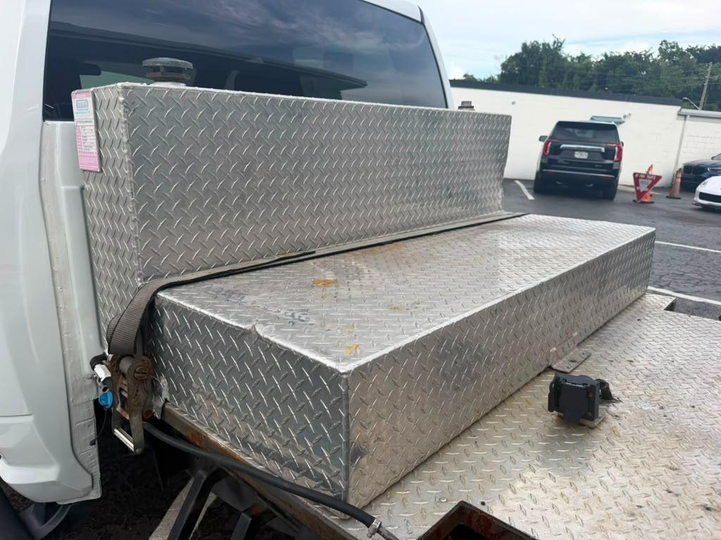 RAM 3500 Tradesman Crew Cab LWB 2WD DRW 2019