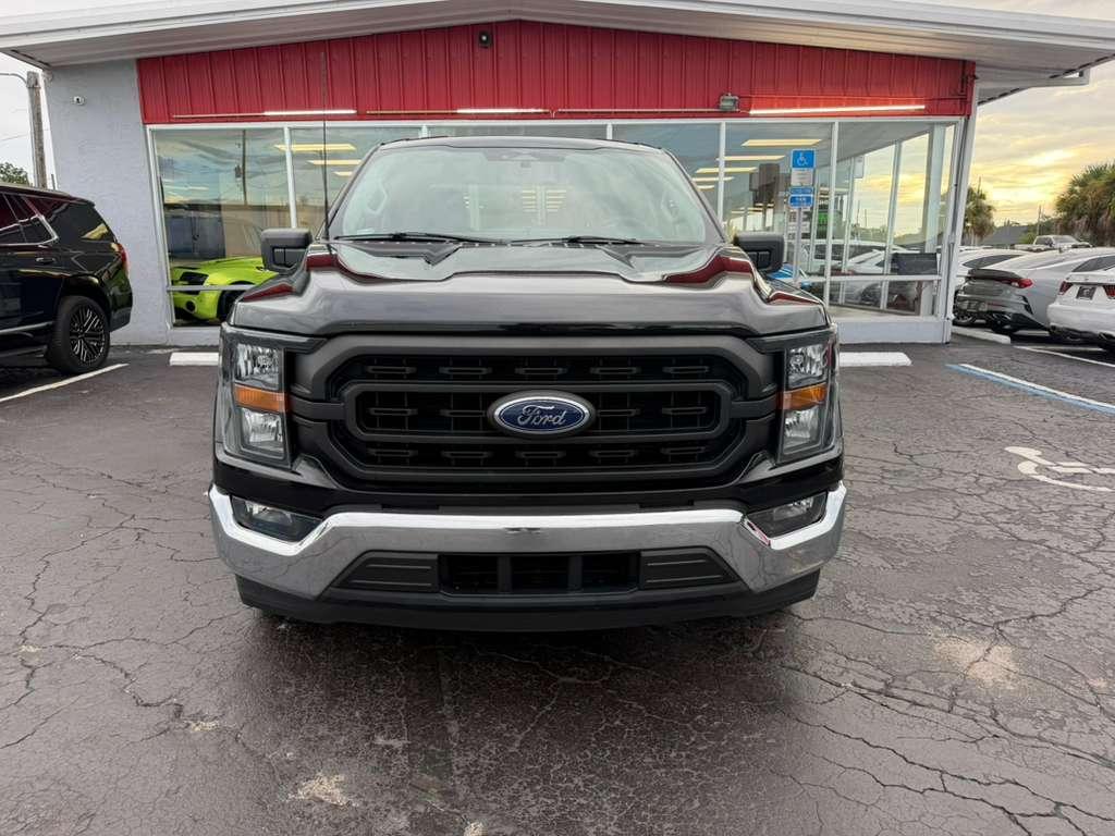 Ford F-150 XL SuperCrew 5.5-ft. Bed 2WD 2023