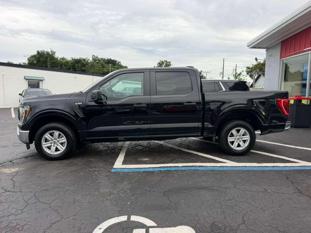 Ford F-150 XL SuperCrew 5.5-ft. Bed 2WD 2023