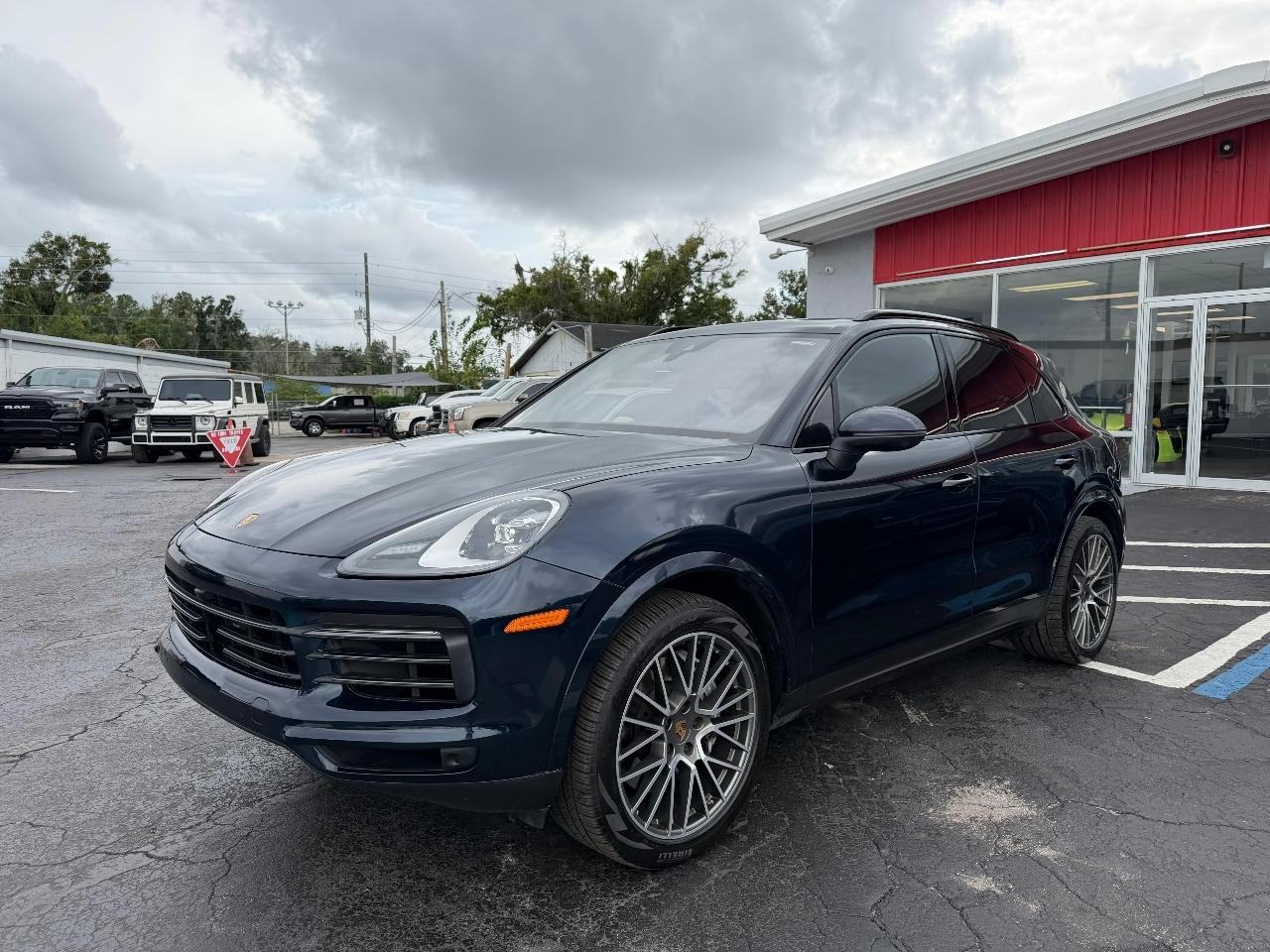 Porsche Cayenne Base 2023