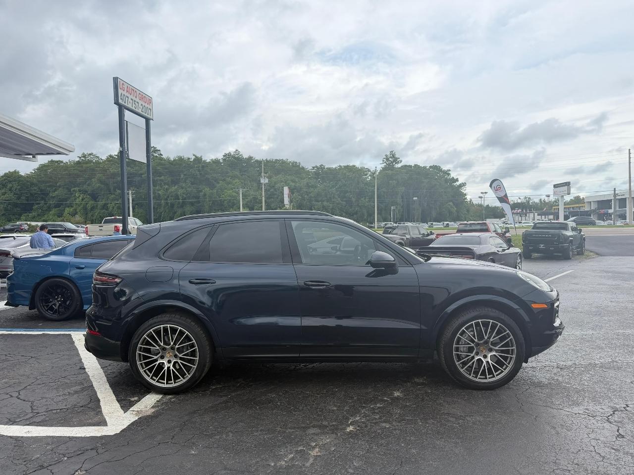 Porsche Cayenne Base 2023