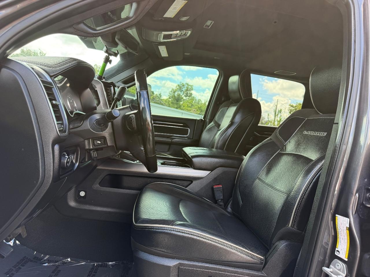 RAM 2500 Laramie Crew Cab SWB 4WD 2021