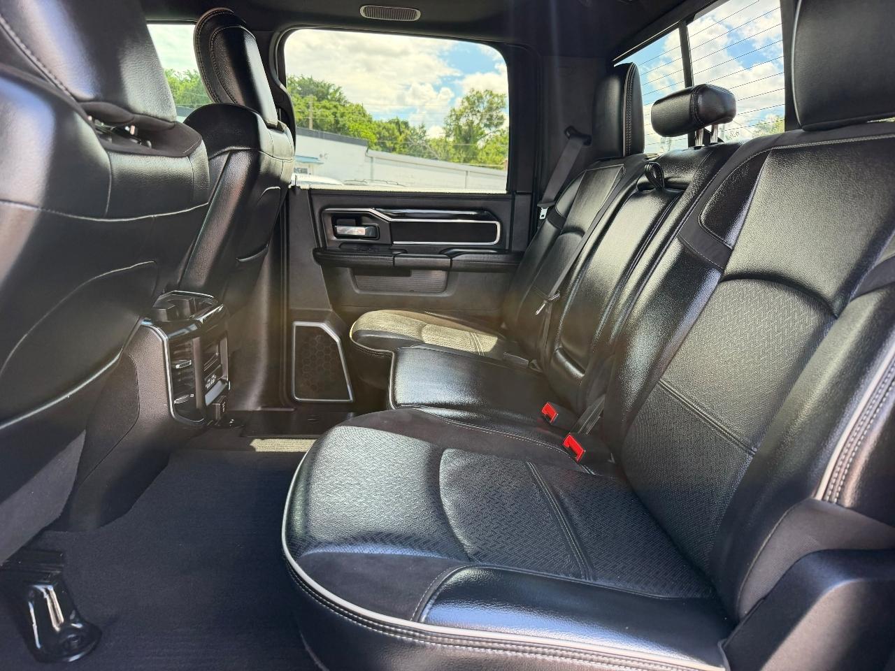 RAM 2500 Laramie Crew Cab SWB 4WD 2021