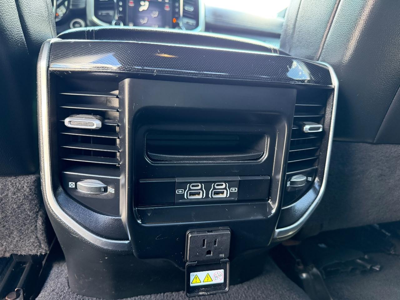 RAM 2500 Laramie Crew Cab SWB 4WD 2021