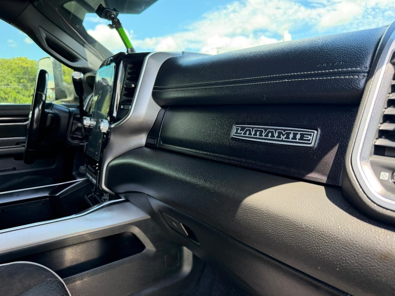 RAM 2500 Laramie Crew Cab SWB 4WD 2021
