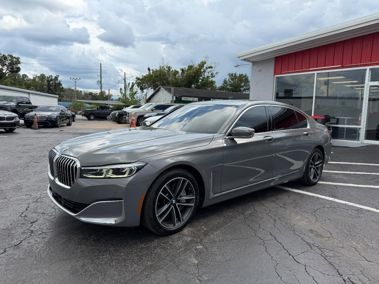 BMW 7-Series 750i xDrive 2020