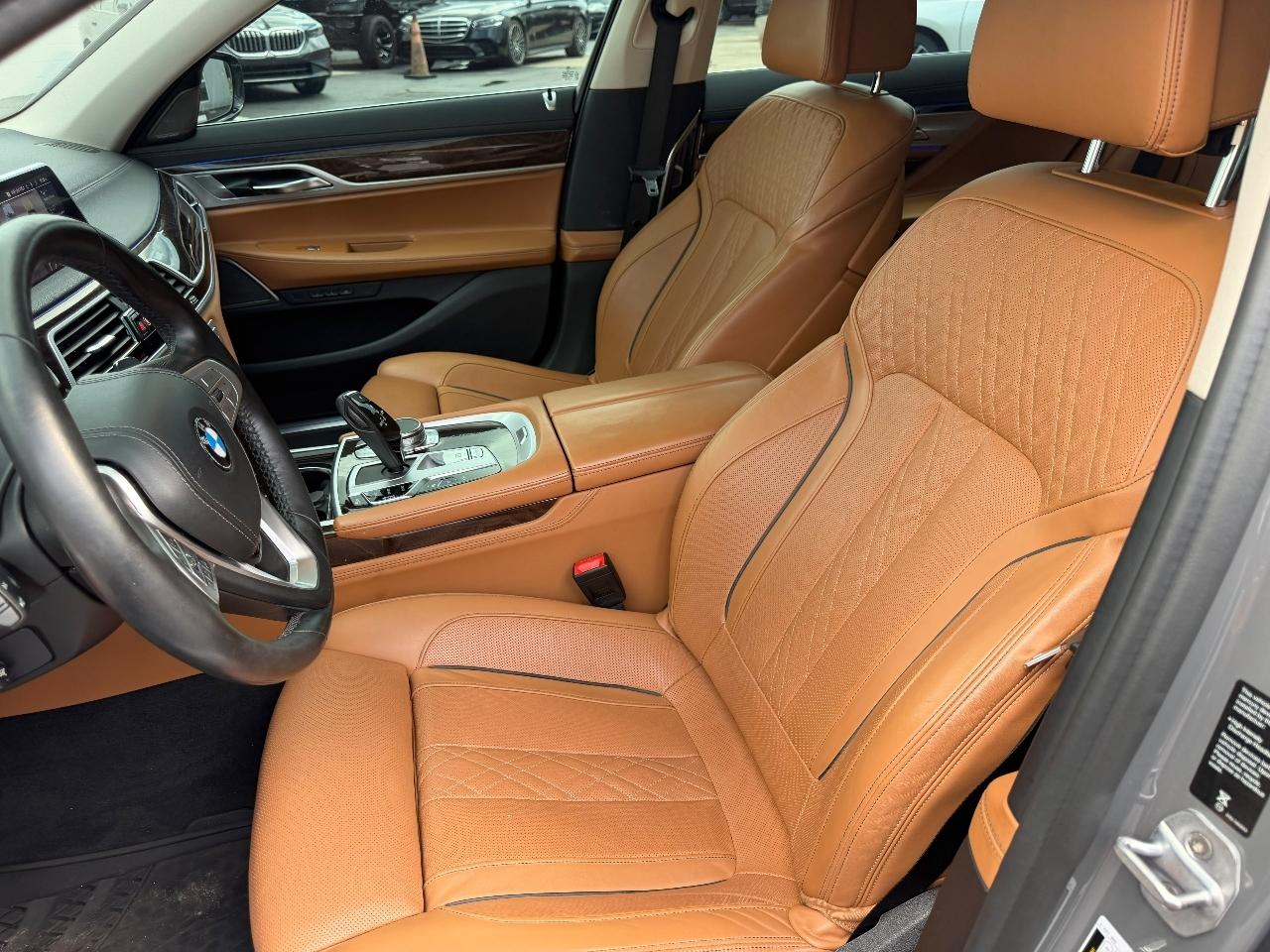 BMW 7-Series 750i xDrive 2020