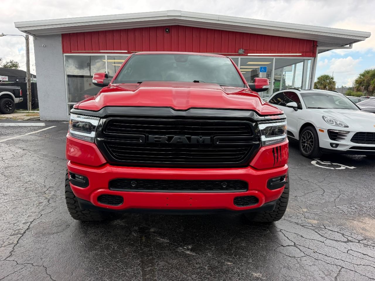 RAM 1500 Big Horn Crew Cab SWB 4WD 2020