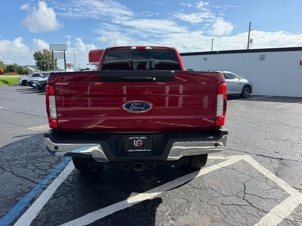 Ford F-250 SD Lariat Crew Cab 4WD 2017