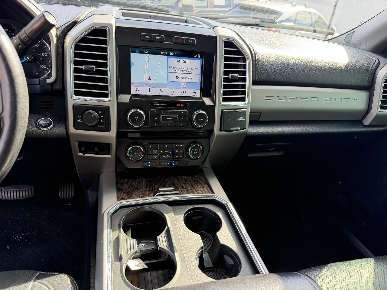 Ford F-250 SD Lariat Crew Cab 4WD 2017
