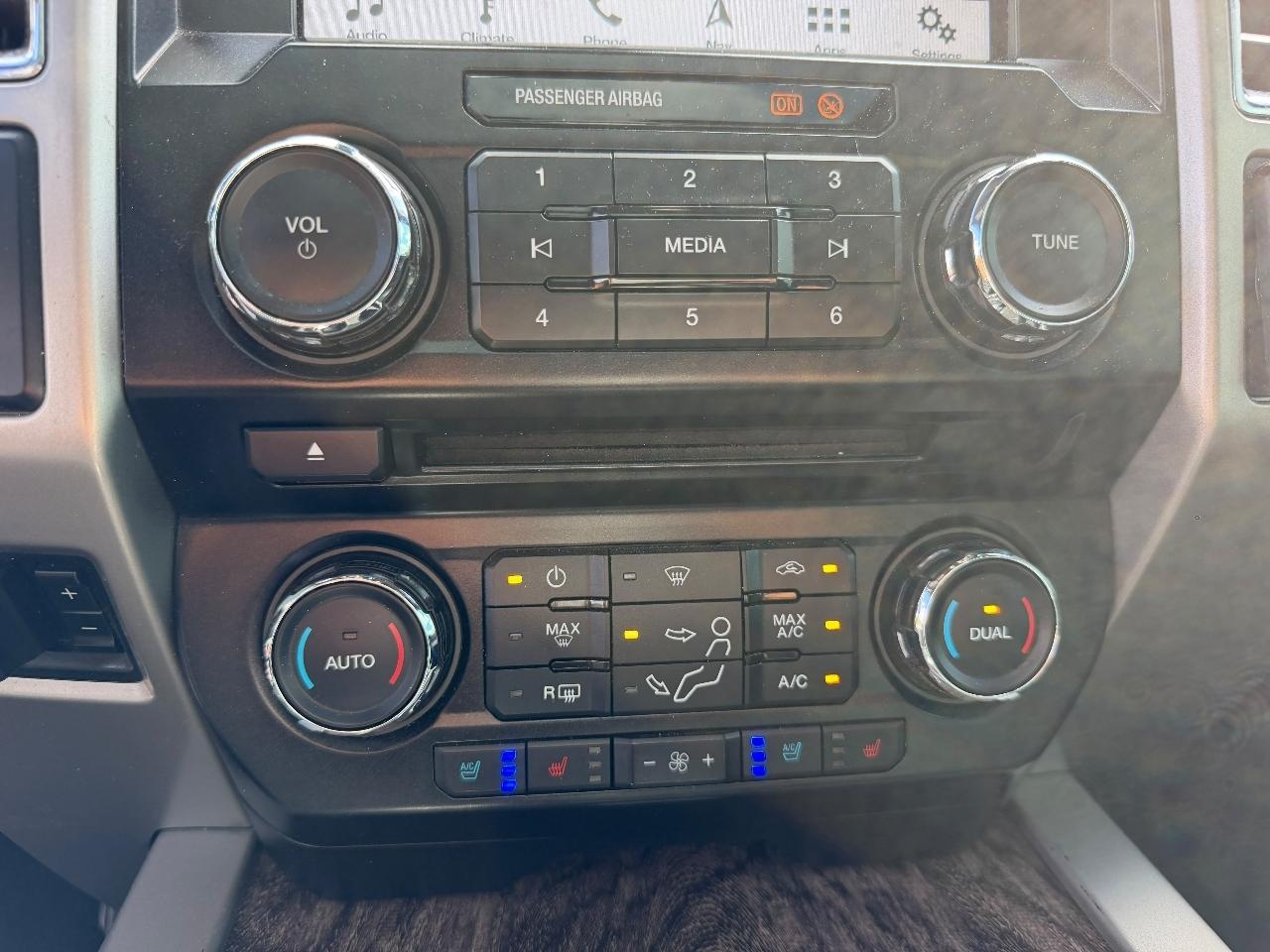 Ford F-250 SD Lariat Crew Cab 4WD 2017