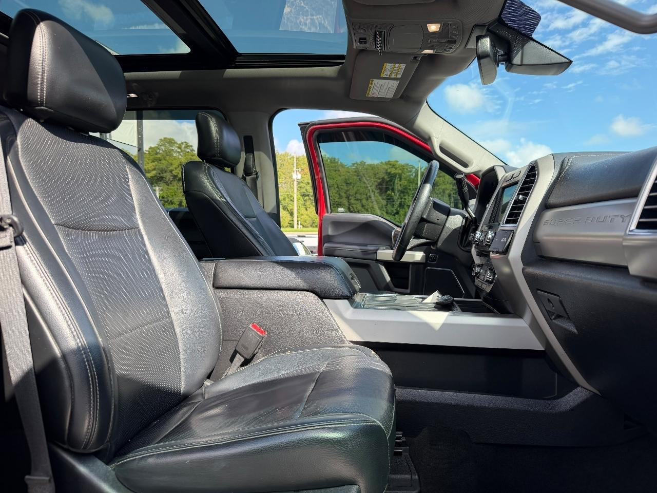 Ford F-250 SD Lariat Crew Cab 4WD 2017
