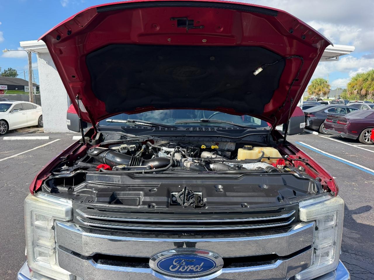 Ford F-250 SD Lariat Crew Cab 4WD 2017