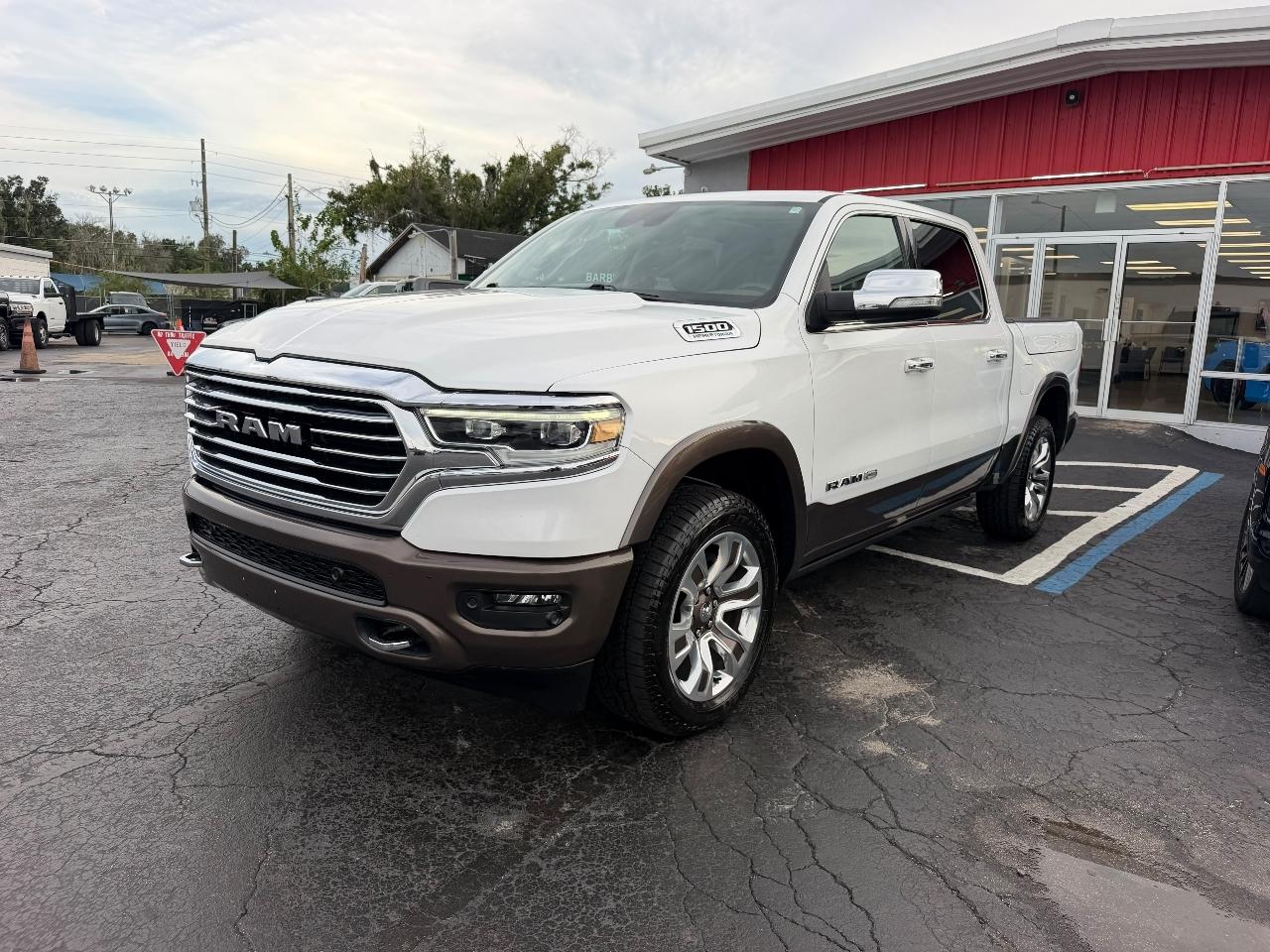 RAM 1500 Longhorn Crew Cab SWB 4WD 2021