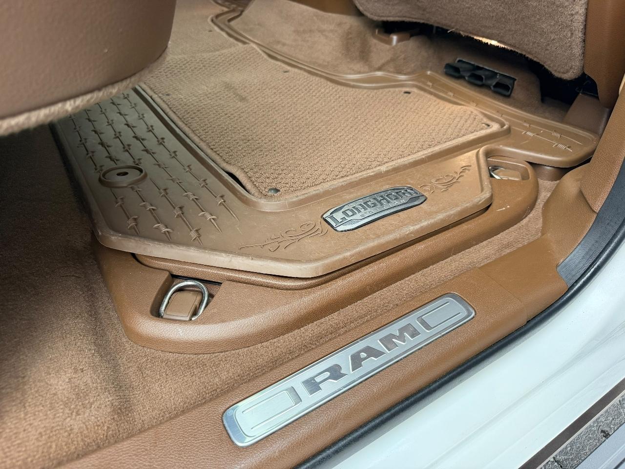 RAM 1500 Longhorn Crew Cab SWB 4WD 2021