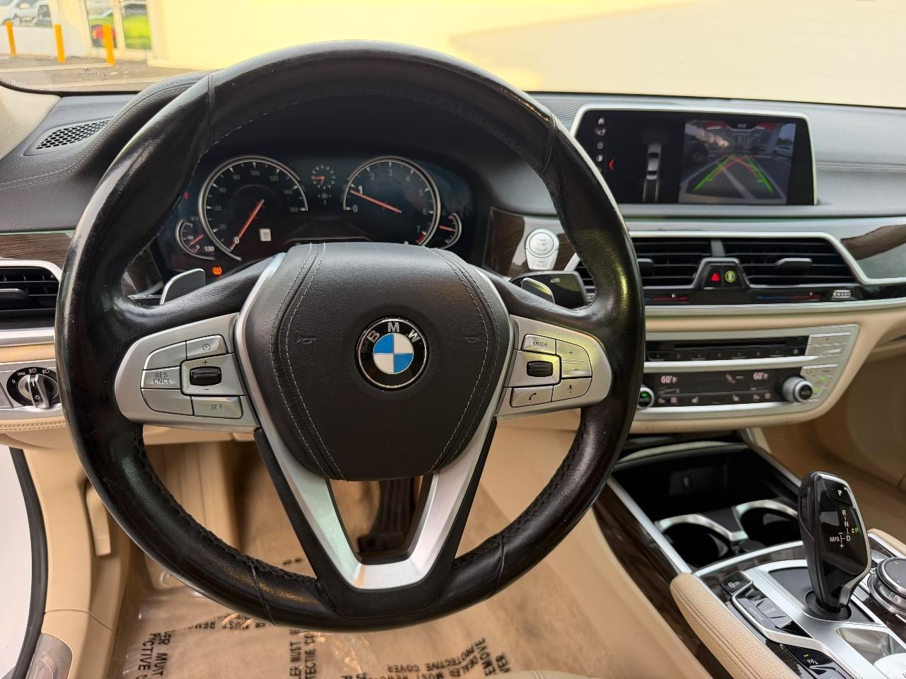 BMW 7-Series 740i 2019