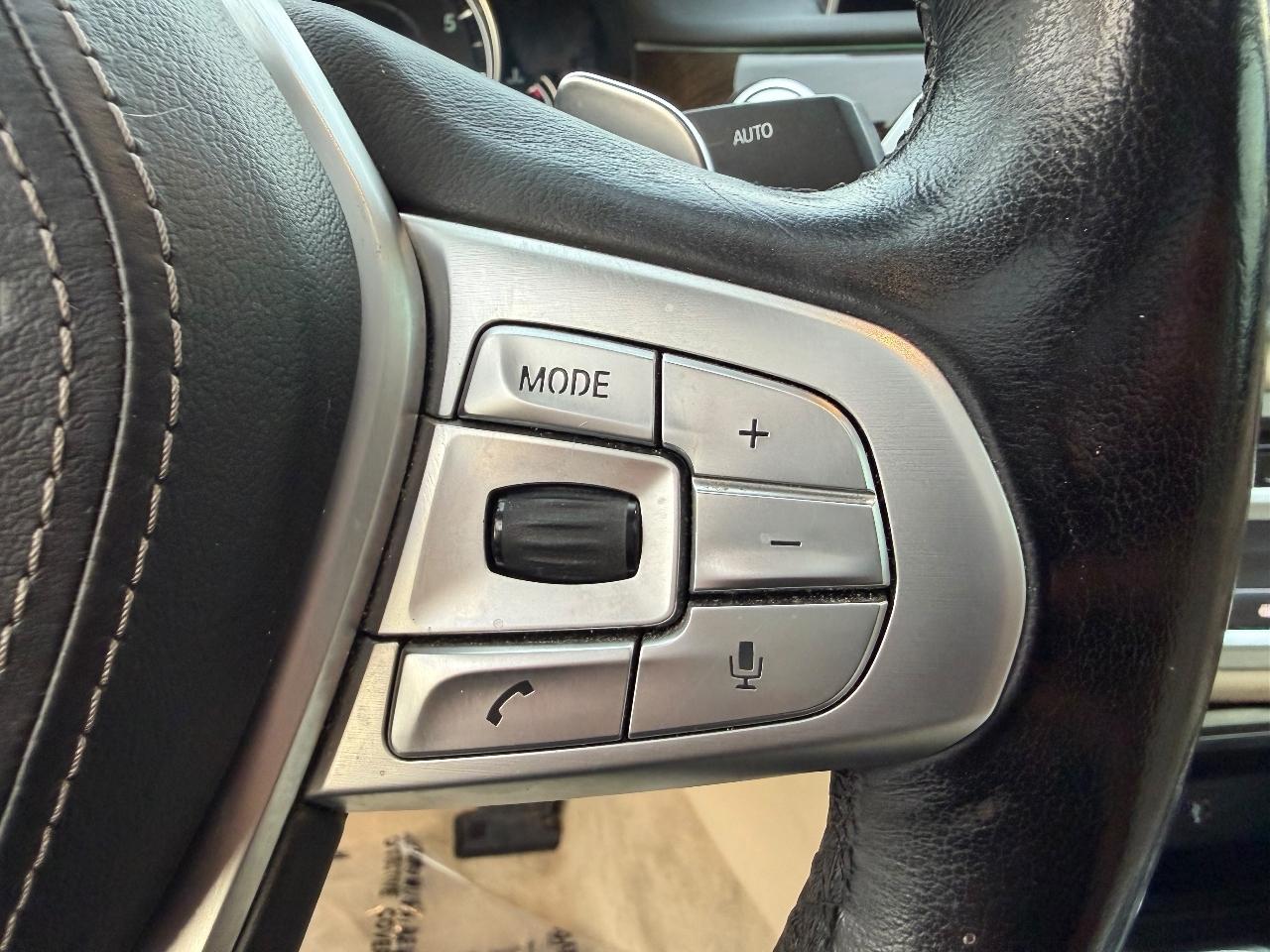 BMW 7-Series 740i 2019