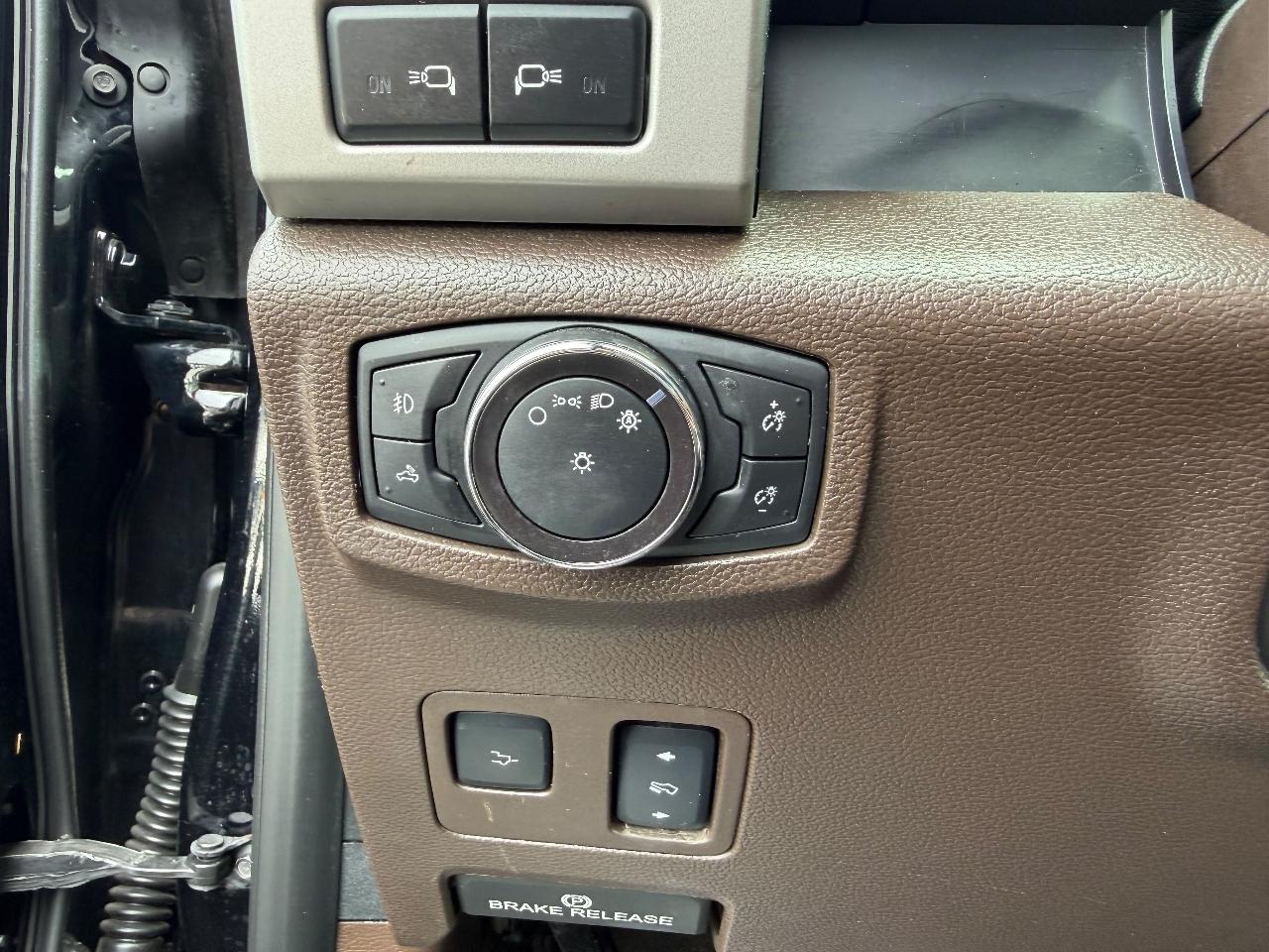 Ford F-350 SD King Ranch Crew Cab 4WD 2017