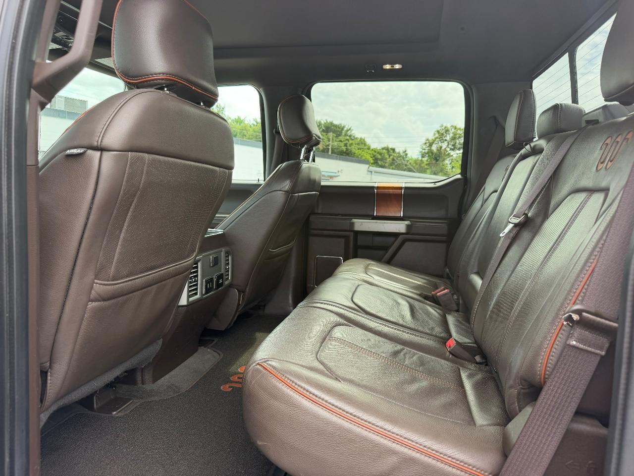 Ford F-350 SD King Ranch Crew Cab 4WD 2017